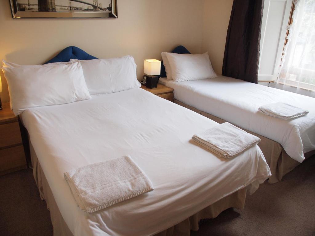 Hotel Minto House EDI Pokoj fotografie